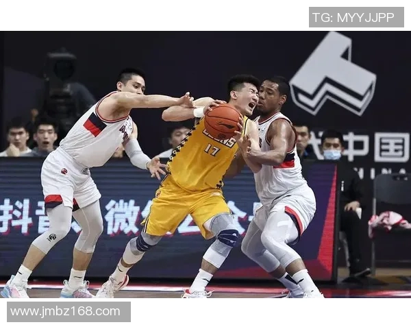 广厦男篮vs广州大名单：广厦三少均可出战，徐昕搭档陈国豪