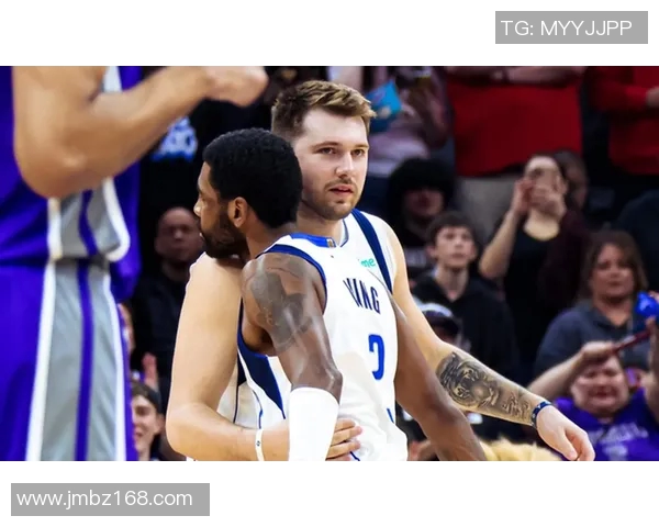 快船独行侠对攻开云大战悬念迭起